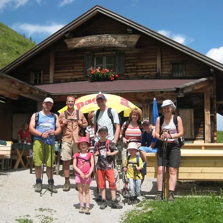 Stadlpoint לינה וארוחת בוקר