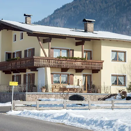 ベッド・アンド・ブレックファスト Stadlpoint 3*