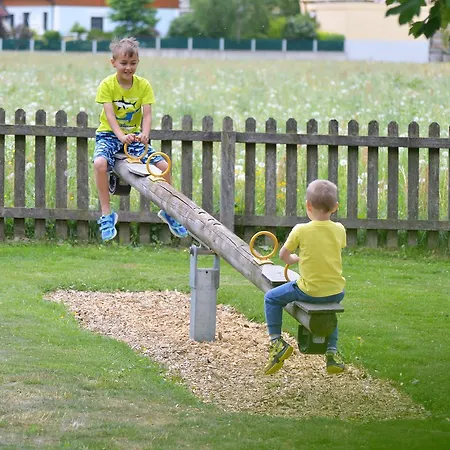 לינה וארוחת בוקר Stadlpoint ריד אים זילרטל